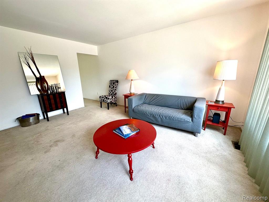 514 VICTORIA Square, Brighton, MI 48116 — Photo 5