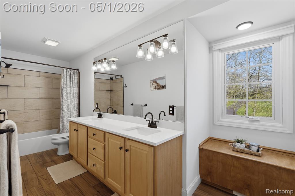 9028 Green Hickory Lane, Fenton, MI 48430 — Photo 32