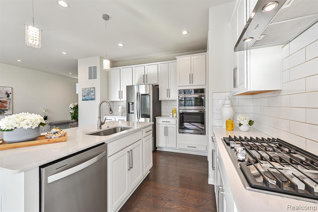 2839 Dillon Drive, Ann Arbor, MI 48105 — Photo 8