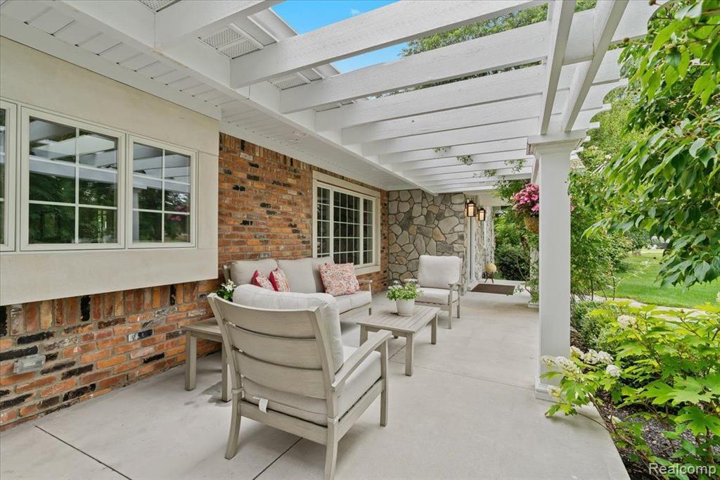 7299 OLD MILL Road, Bloomfield Hills, MI 48301 — Photo 6