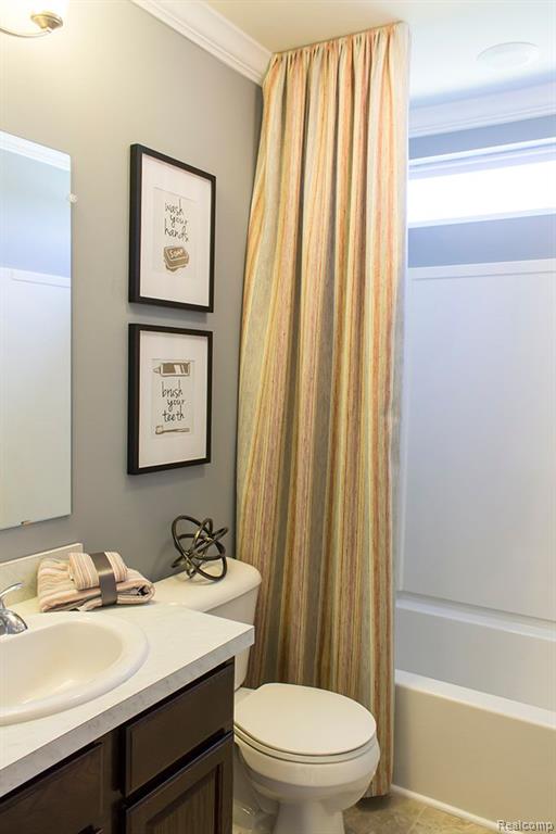 6133 S TRAILWOODS Drive, Ann Arbor, MI 48103 — Photo 19