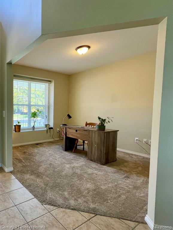 778 W Peninsula Court, Oxford, MI, 48371