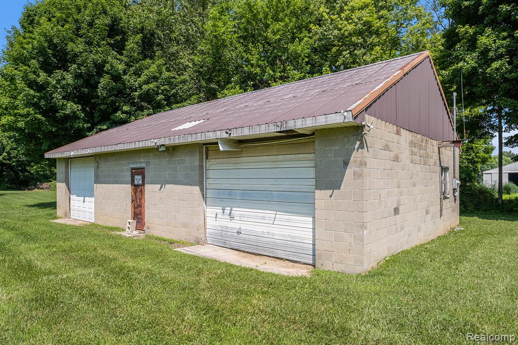 8257 N Genesee Road, Mount Morris, MI 48458 — Photo 14