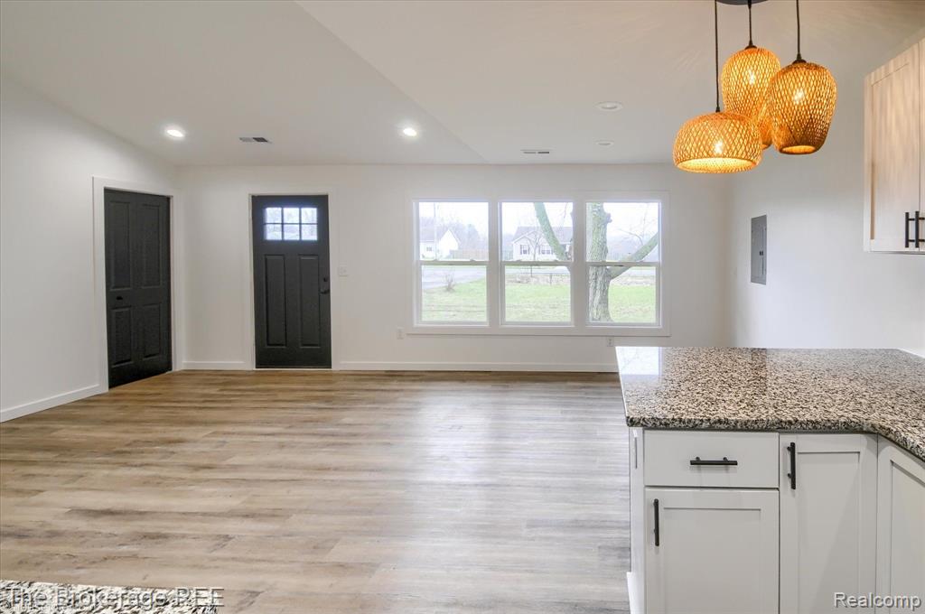 4507 N BELSAY Road, Flint, MI 48506 — Photo 19
