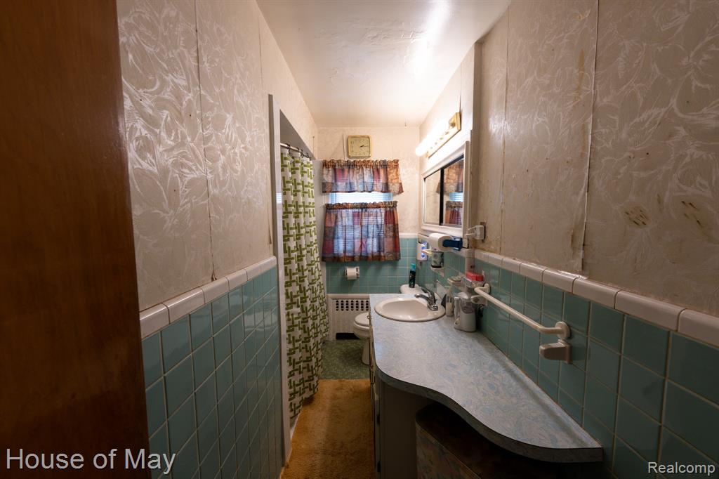 21240 Ridgedale Street, Oak Park, MI 48237 — Photo 14