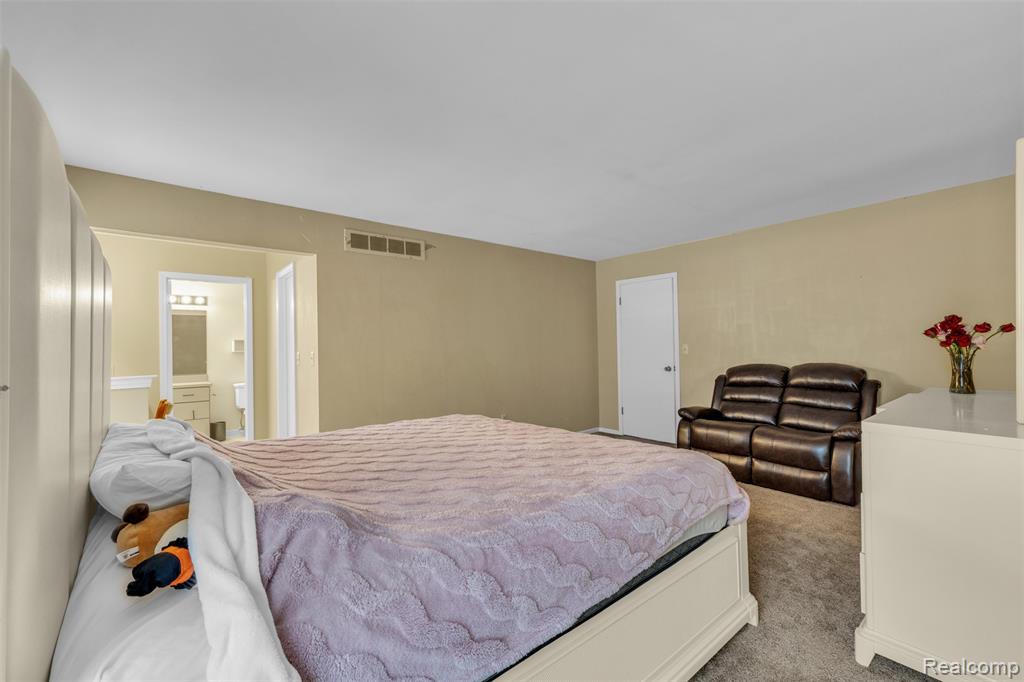 49285 Ashley Court, Shelby Twp, MI 48315 — Photo 40