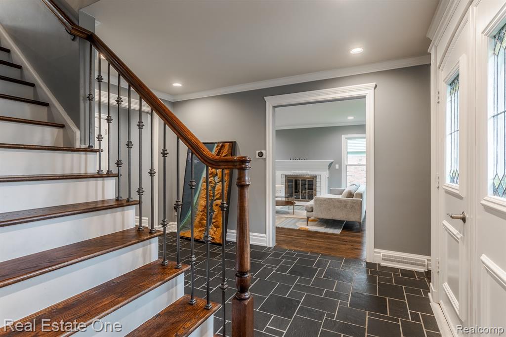 5699 RAVEN Road, Bloomfield Hills, MI 48301 — Photo 3