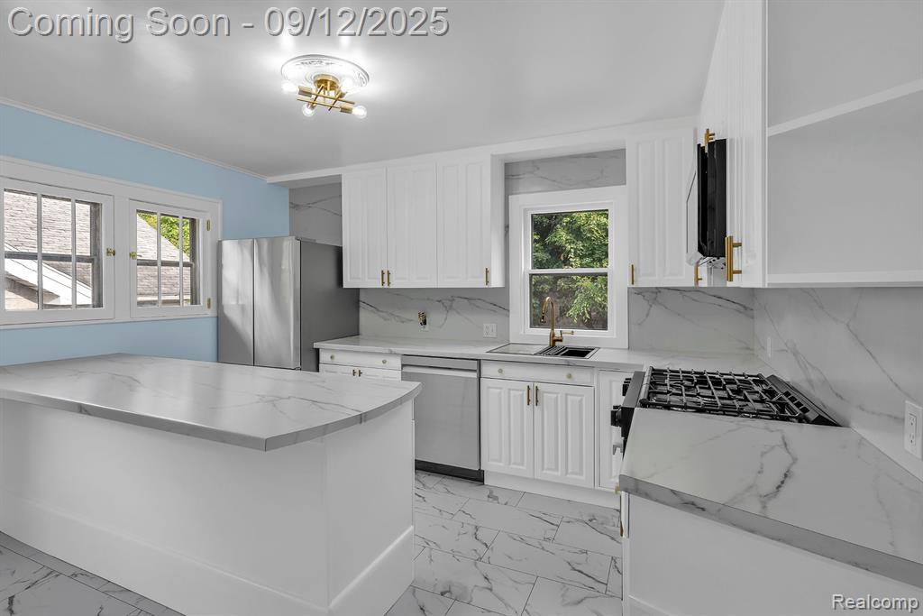 920 Belmont Avenue, Flint, MI 48503 — Photo 15