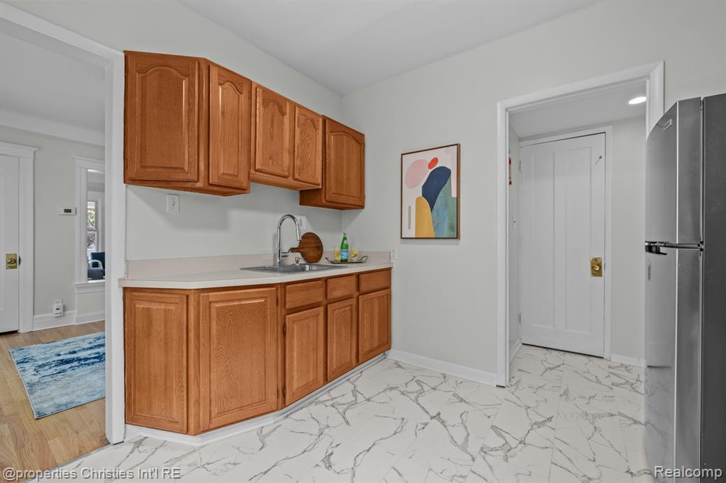 1093-95 Lakepointe Street, Grosse Pointe Park, MI 48230 — Photo 14