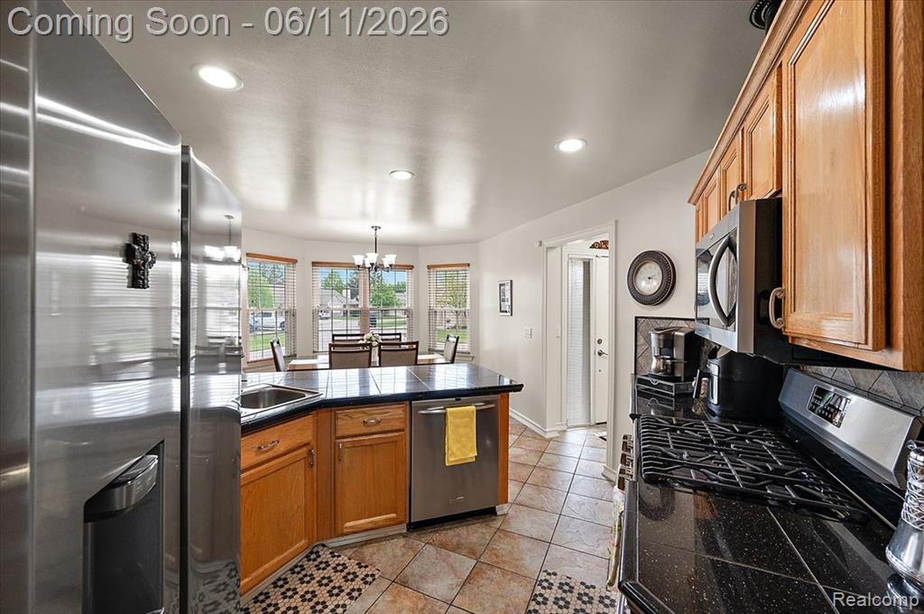 41034 Greenspire Drive, Clinton Twp, MI 48038 — Photo 23