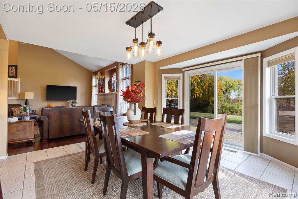 48528 Lafayette Drive, Macomb, MI 48044 — Photo 11
