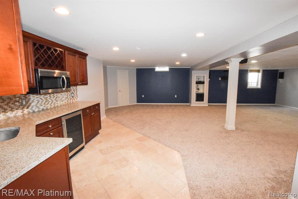 9037 RIDGEFIELD Drive, Brighton, MI 48114 — Photo 52