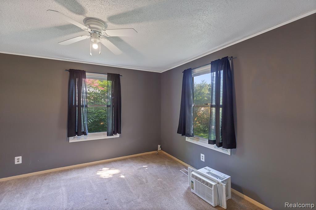 4375 WEST Street, Leonard, MI 48367 — Photo 14