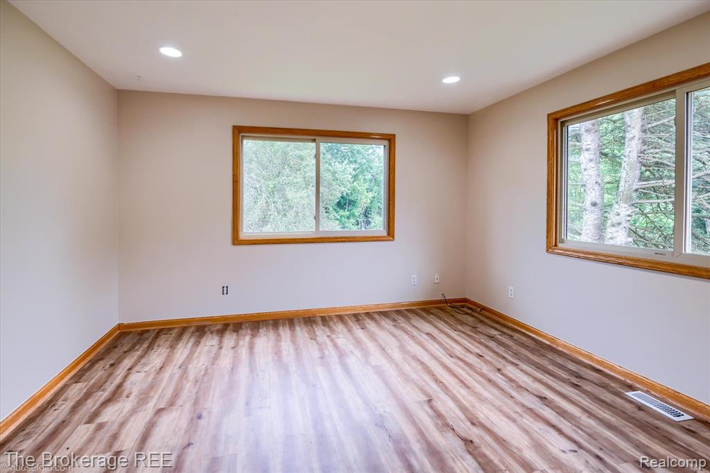 5750 Mabley Hill Road, Fenton, MI 48430 — Photo 41