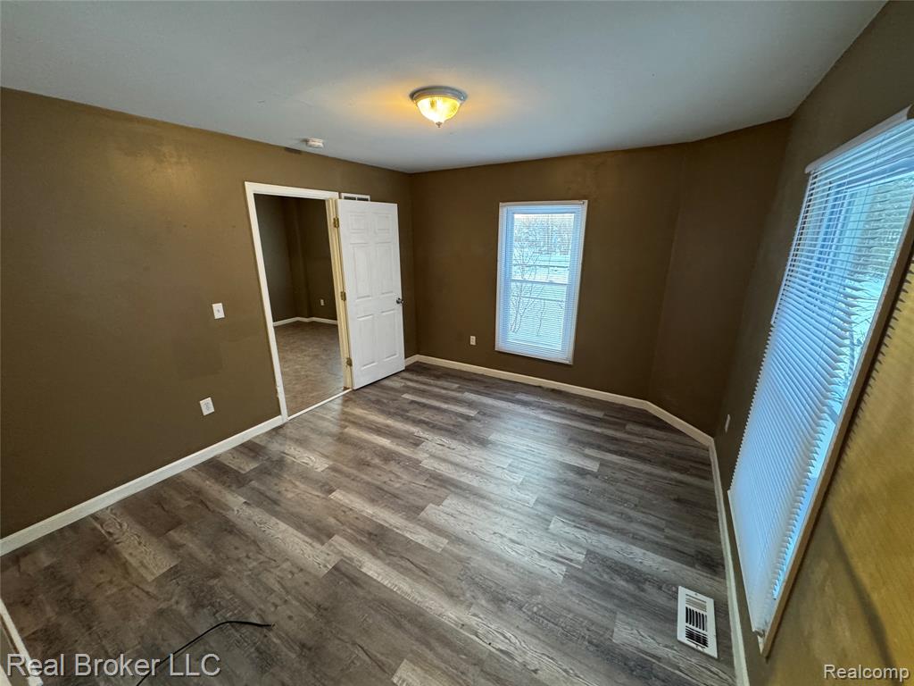 86 Hamilton Street, Pontiac, MI 48342 — Photo 12