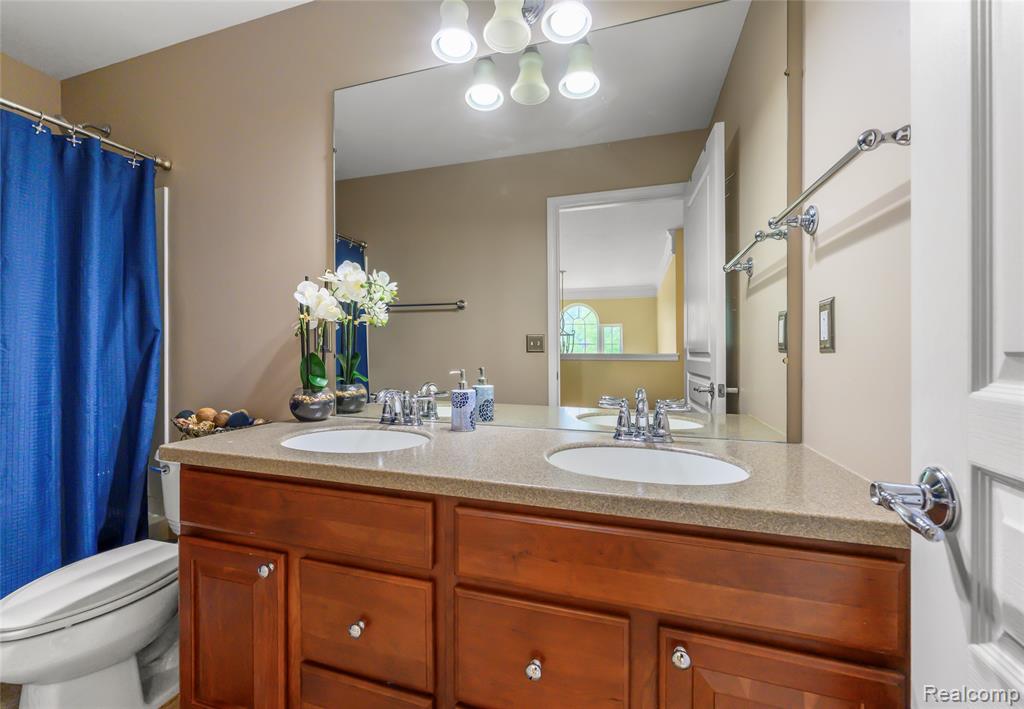 50490 Black Horse Lane, Canton, MI 48188 — Photo 16