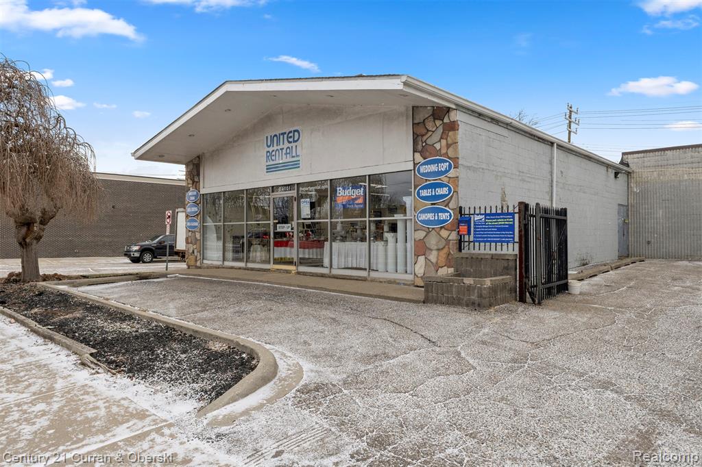24101 W Warren Street, Dearborn Heights, MI 48127 — Photo 36