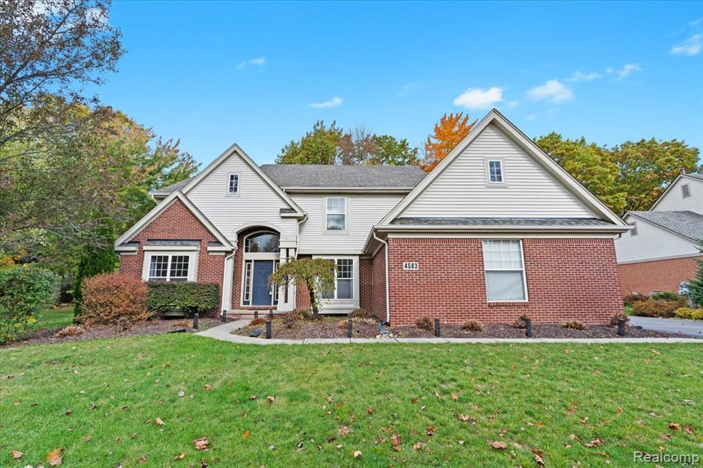 4583 Racewood Drive, Commerce Twp, MI 48382 — Photo 2
