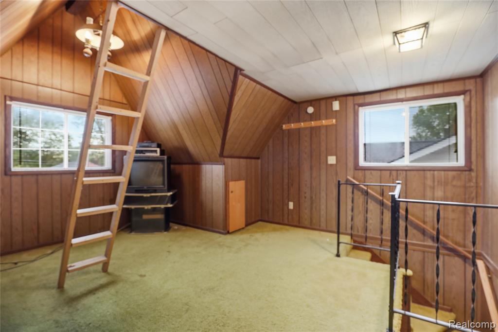 3317 Cheyenne Avenue, Burton, MI 48529 — Photo 21