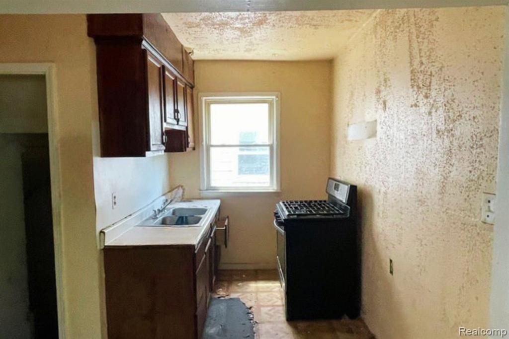 8091 Kenney Street, Detroit, MI 48234 — Photo 8