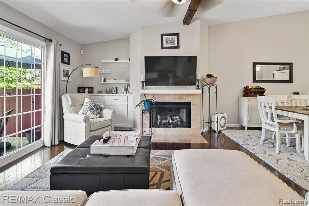 38863 COUNTRY Circle, 88, Farmington Hills, MI 48331 — Photo 8