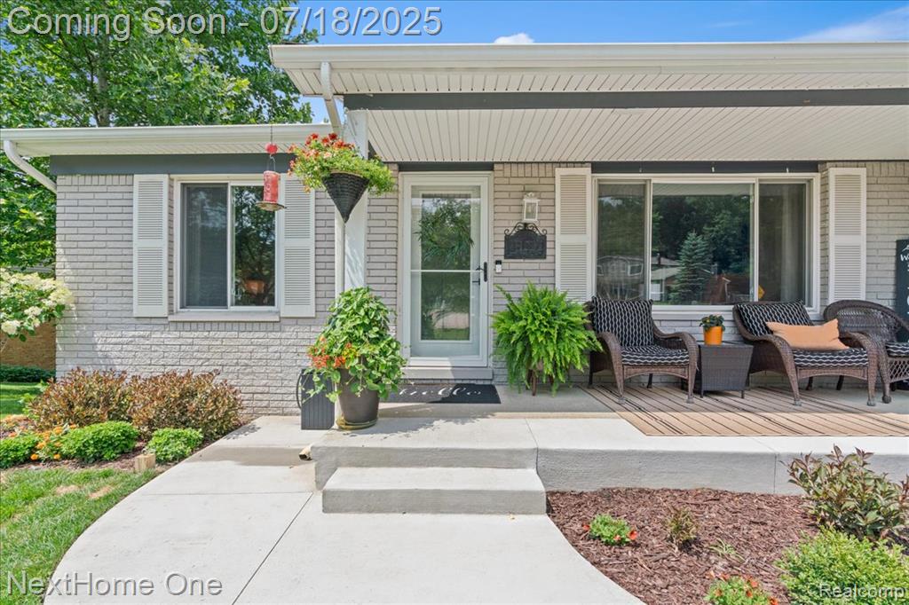 950 Intervale Drive, Highland, MI — Photo 2