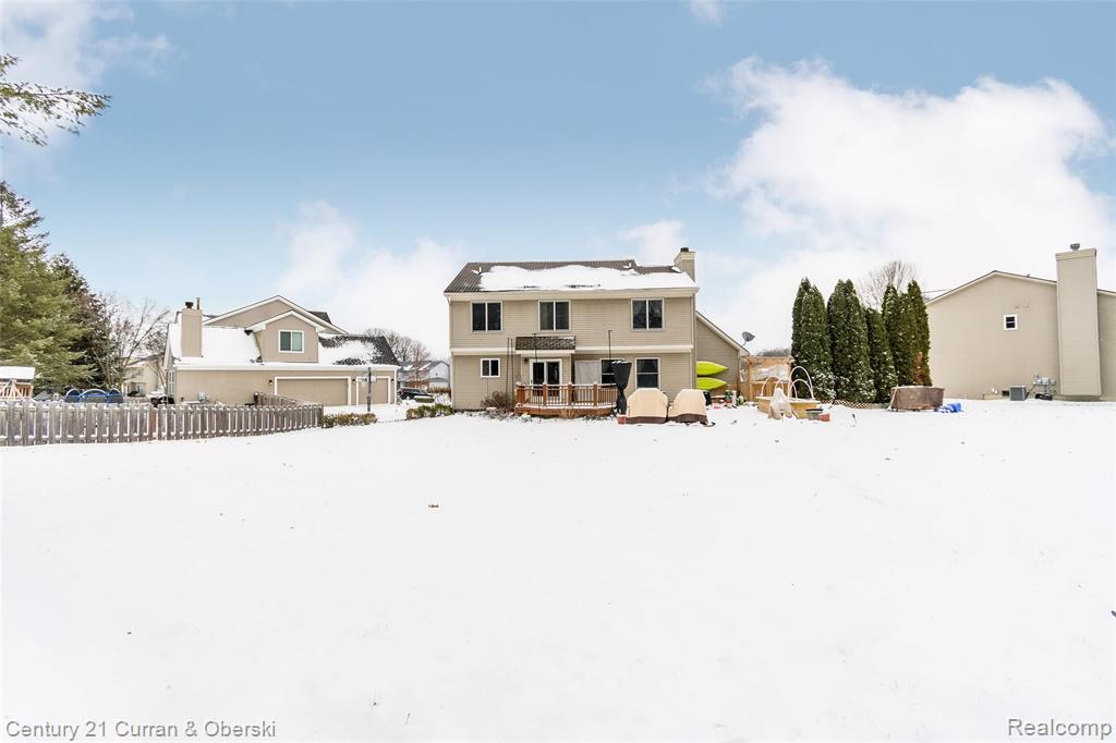1464 Four Seasons Drive, Howell, MI 48843 — Photo 58