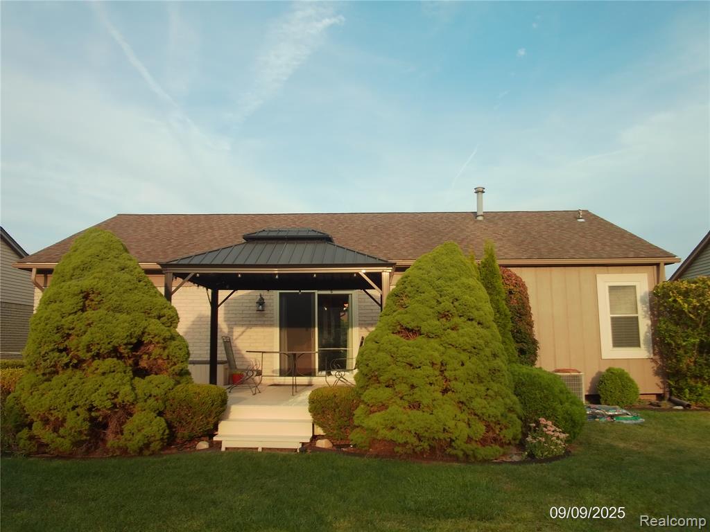 47641 Stephanie Drive, Macomb, MI 48044 — Photo 20