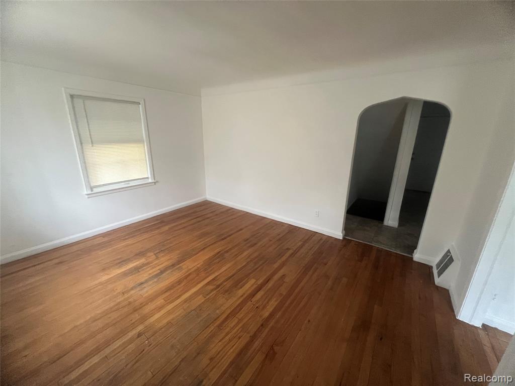 21341 Reimanville Avenue, Ferndale, MI 48220 — Photo 8