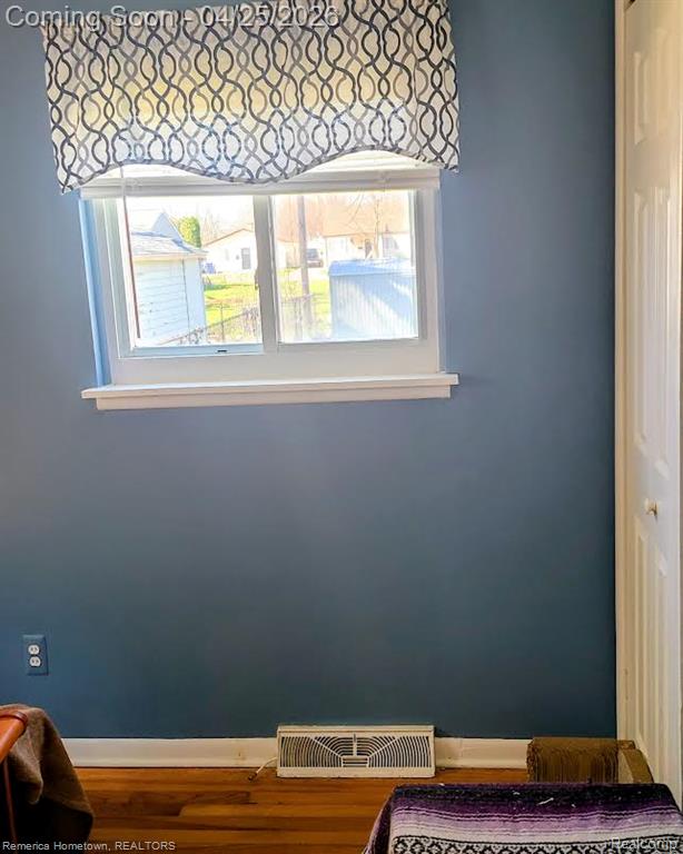 27377 Palmer Boulevard, Madison Heights, MI 48071 — Photo 12