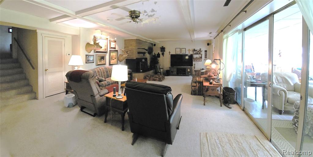 10040 Stinchfield Woods Road, Pinckney, MI 48169 — Photo 23