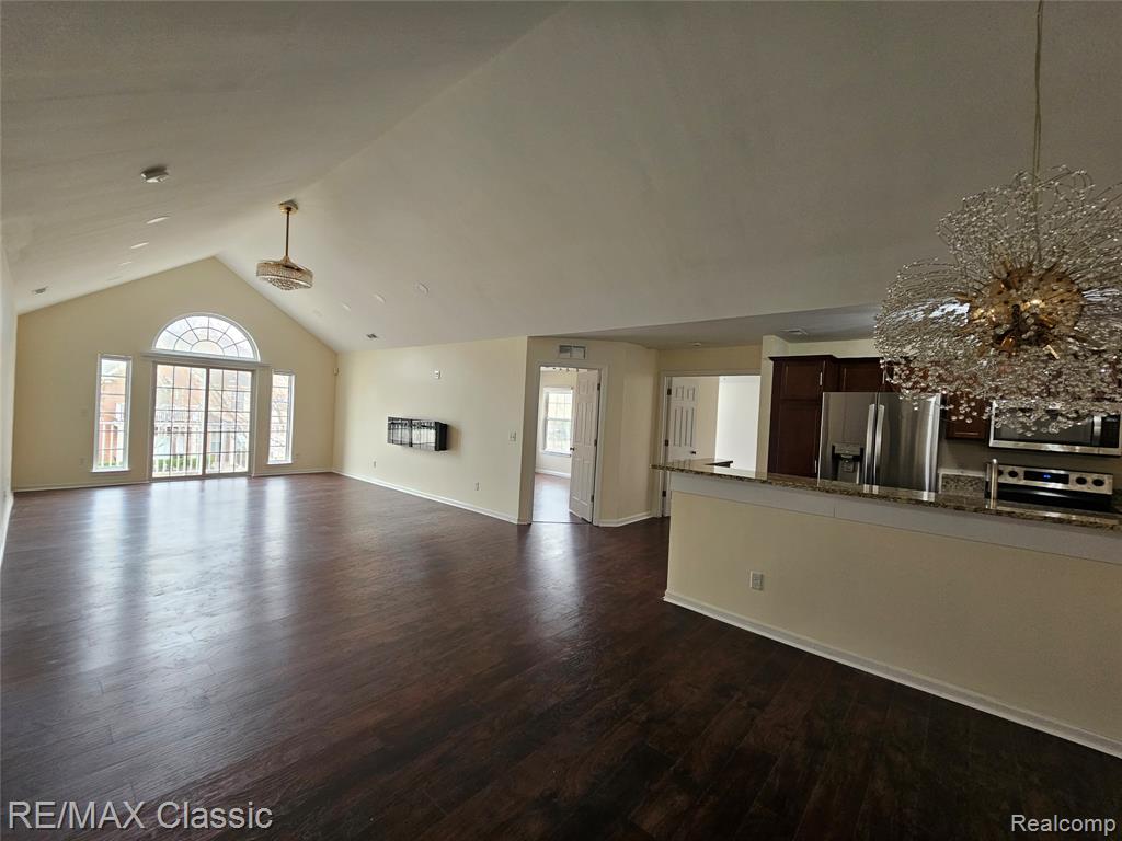 8469 Heywood Circle, Sterling Heights, MI 48312 — Photo 4