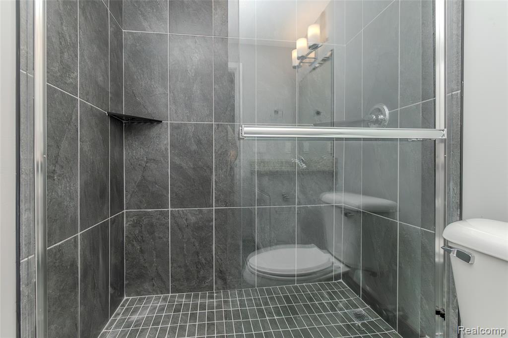 25495 GRANDVIEW Lane, 25, Novi, MI — Photo 35
