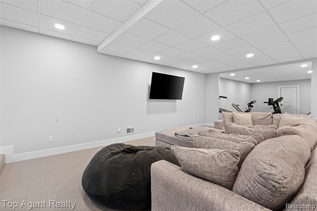 55764 Buckthorn Drive, Shelby Twp, MI 48316 — Photo 56