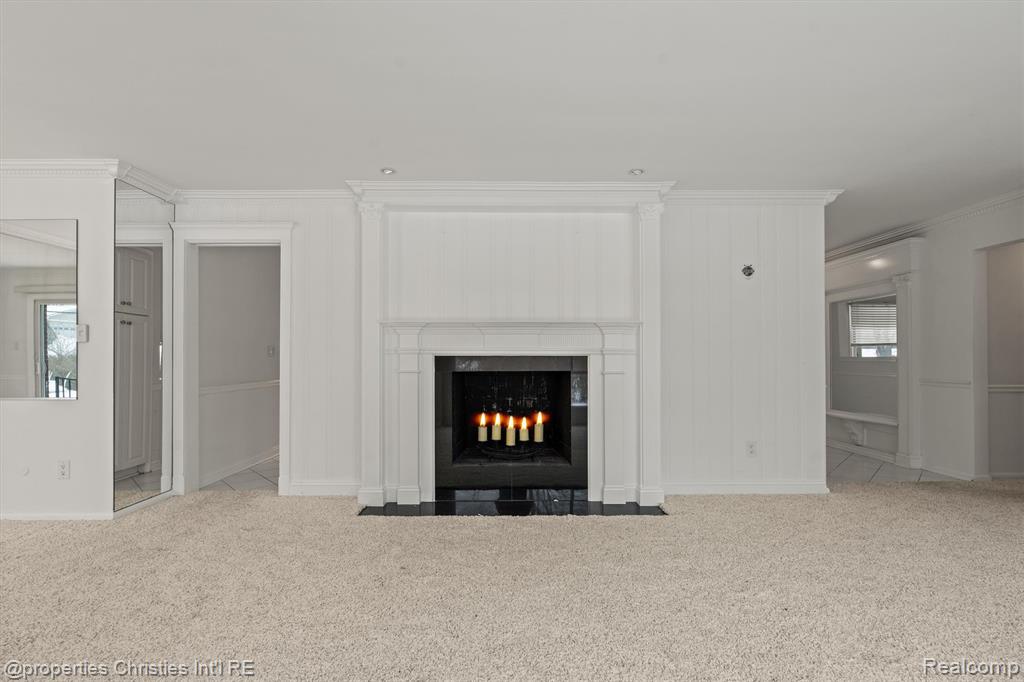 952 N Reading Road, Bloomfield Hills, MI 48304 — Photo 7