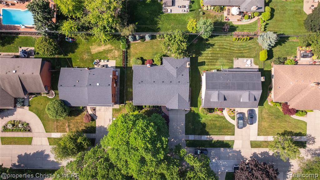 713 Moorland Drive, Grosse Pointe Woods, MI 48236 — Photo 26