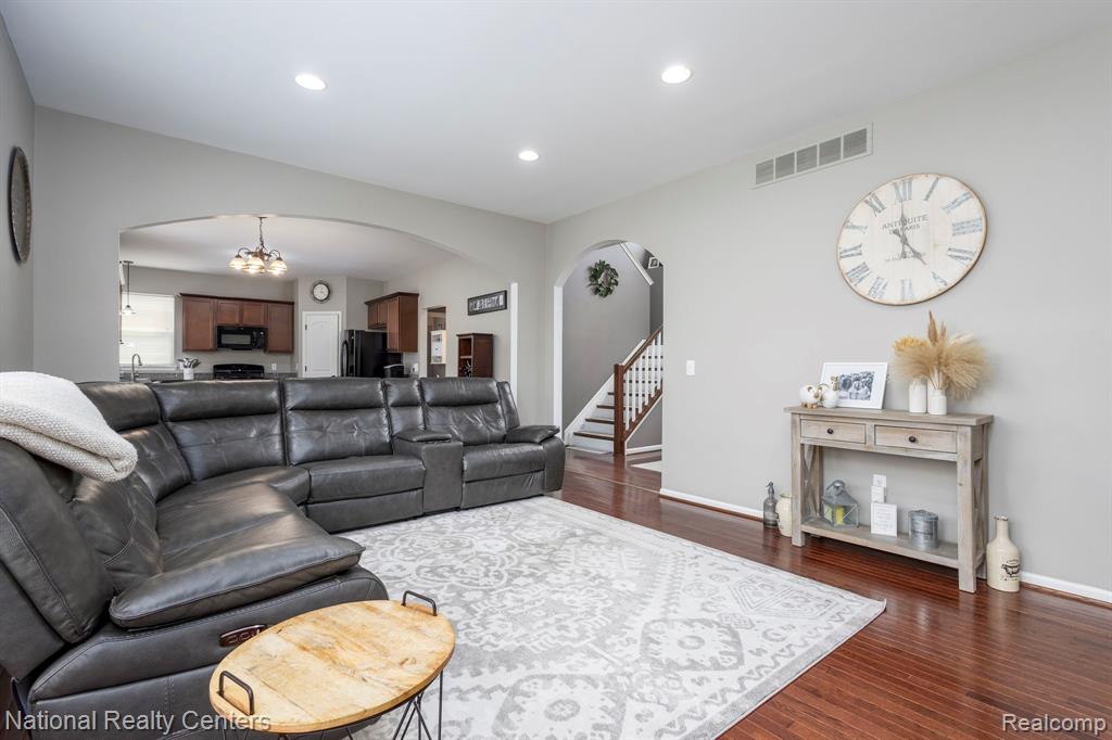 18 Wildrose Drive, White Lake, MI — Photo 6