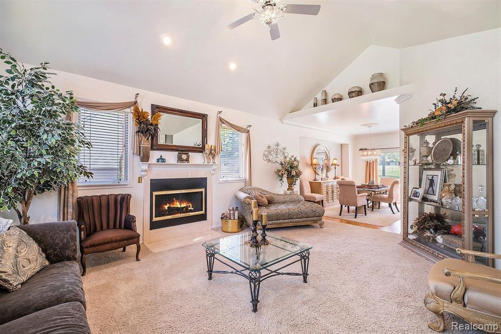 16480 DUSKLIGHT Drive, Fenton, MI 48430 — Photo 6