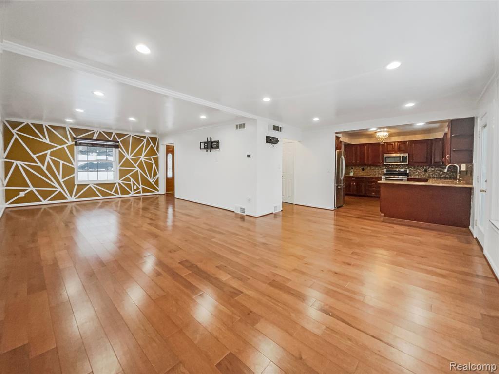 399 KENDRY, Bloomfield Hills, MI 48302 — Photo 9