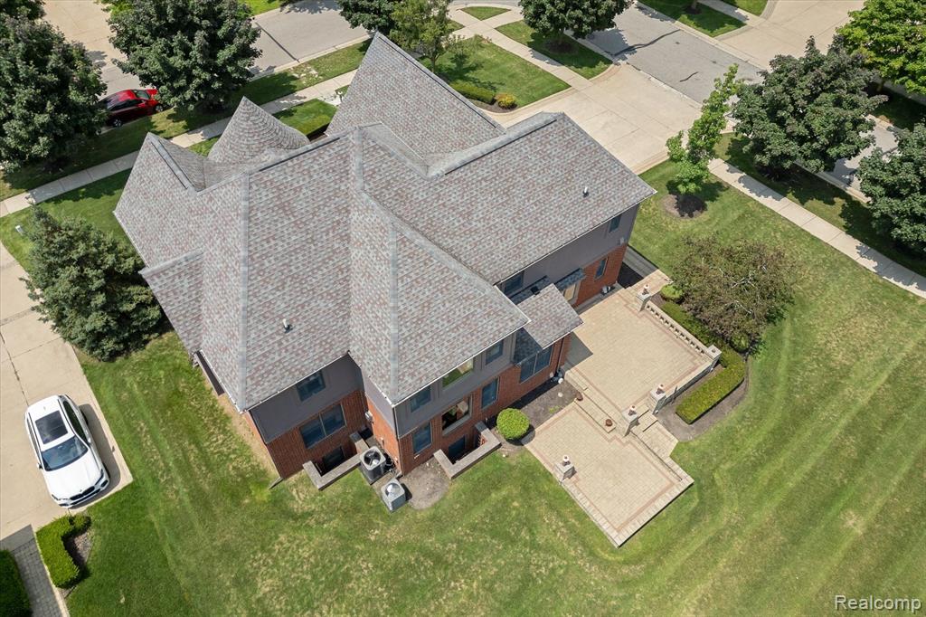 17712 PARKSHORE Drive, Northville, MI 48168 — Photo 74