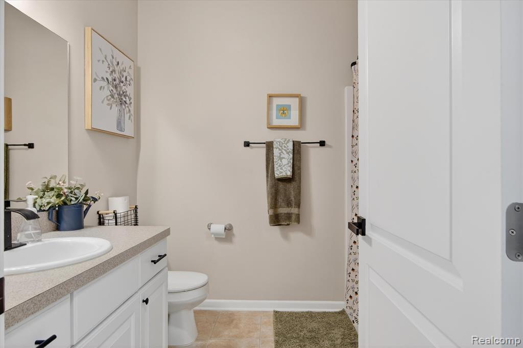 2946 Hunley Drive, Ann Arbor, MI 48105 — Photo 80