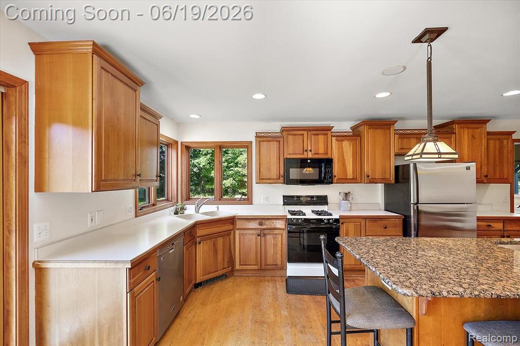 10324 Oakhill Road, Holly, MI 48442 — Photo 9