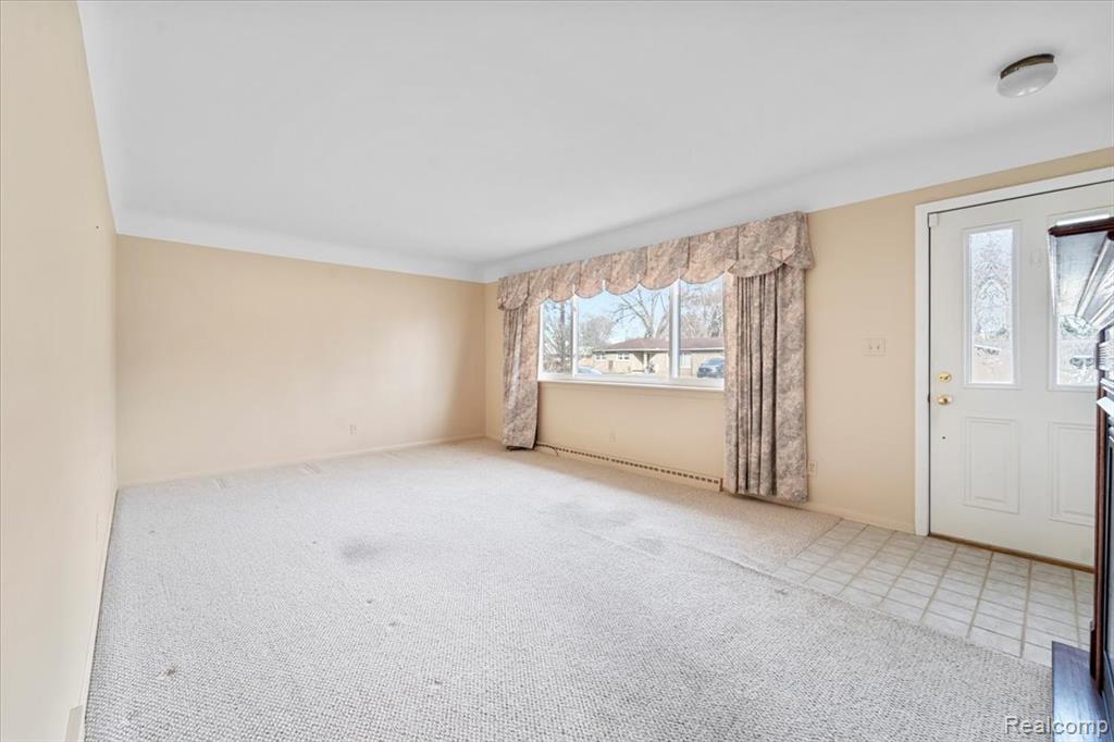 5033 Robinwood Street, Monroe, MI 48161 — Photo 5