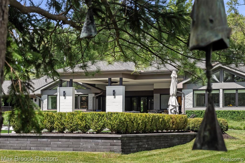 7400 Parkstone Lane, Bloomfield Hills, MI 48301 — Photo 75