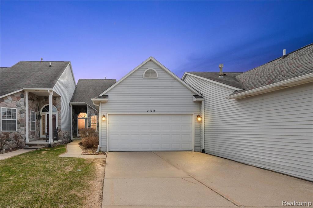 734 Challenging Trail, 65, South Lyon, MI 48178 — front exterior