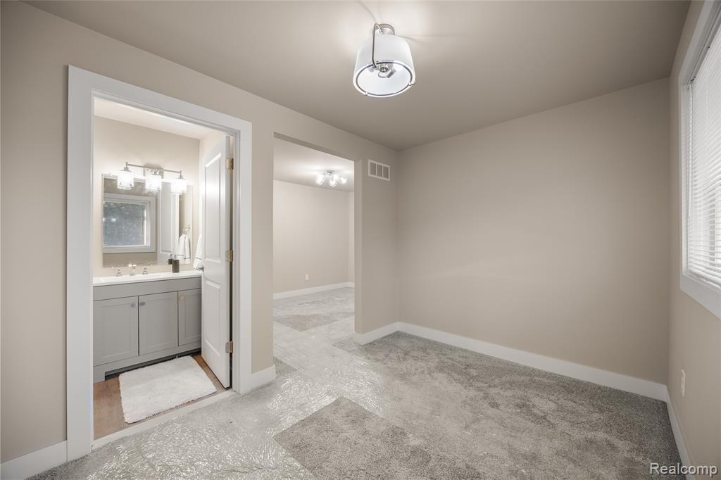 94 Kendrick Street, Mount Clemens, MI 48043 — Photo 33