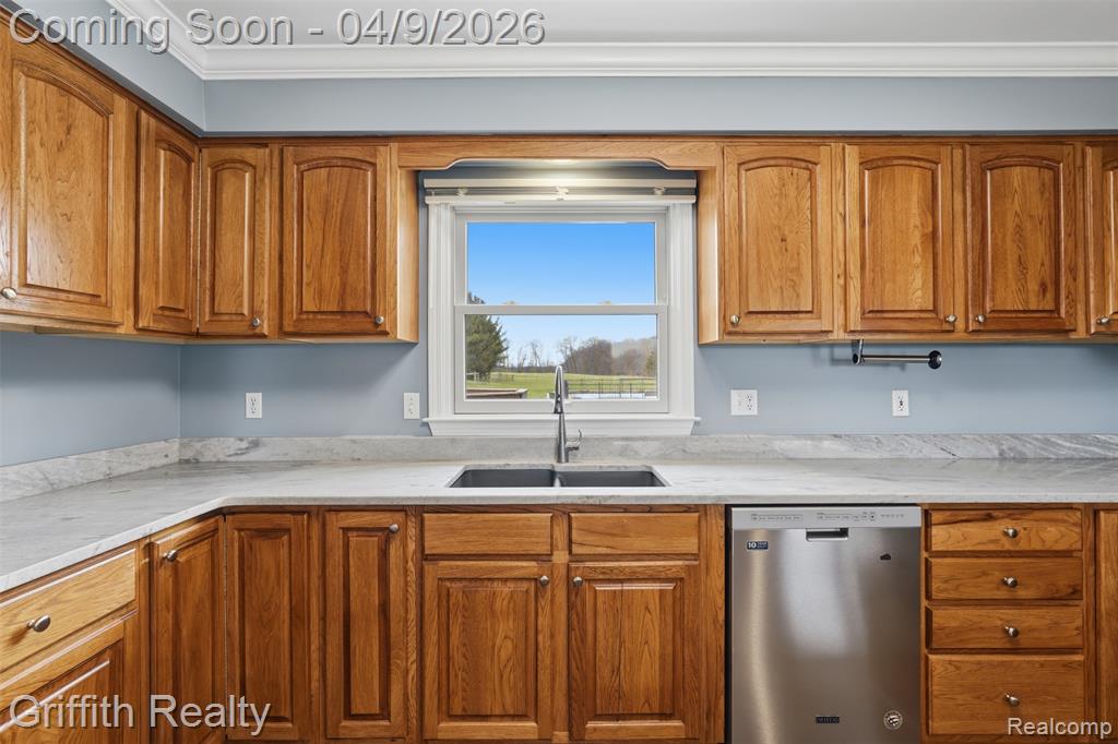 6005 Carscadden Way, Highland, MI — Photo 16