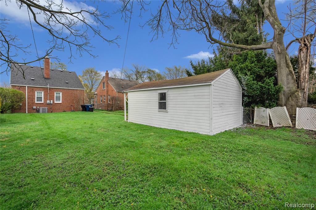 11363 Marion, Redford, MI 48239 — Photo 29