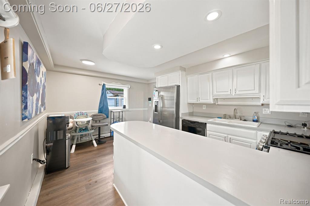 29156 Coolidge Street, Roseville, MI 48066 — Photo 8