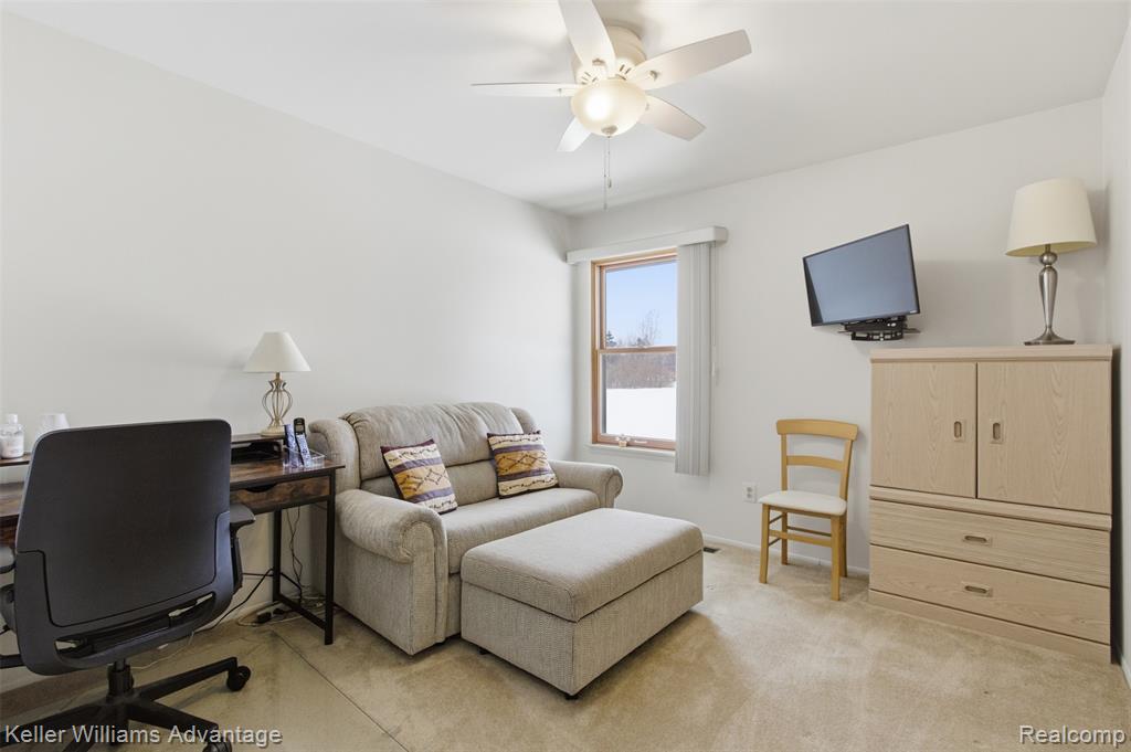 3164 Woods Circle, Detroit, MI 48207 — Photo 16